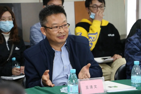 天湘板业与华南农业大学校企合作共谱新篇,实现产学双赢 天湘板业与华南农业大学校企合作共谱新篇,实现产学双赢