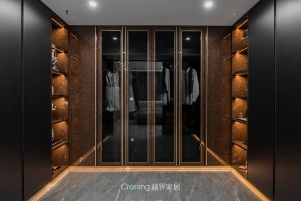 越界延安： 探寻由内而外的精神力量