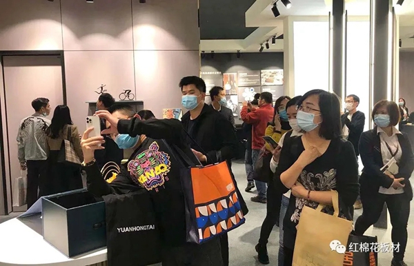 红棉花板材KAPOK饰界艺术馆“6大焕新”,2020广州设计周独领风骚! 红棉花板材KAPOK饰界艺术馆“6大焕新”,2020广州设计周独领风骚!