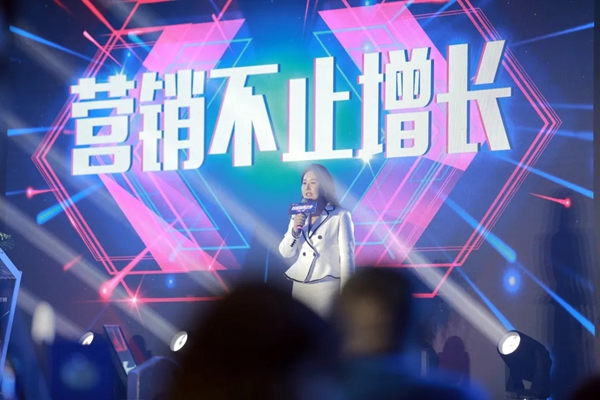 捷报！美佳荣获百度营销“2020年度人气品牌”！