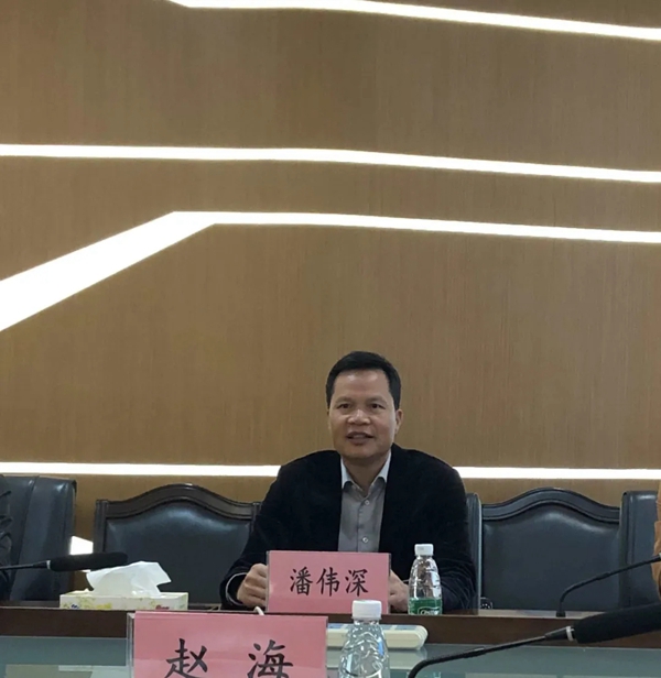 佛山市政府赵海副市长一行莅临华昌铝业指导工作