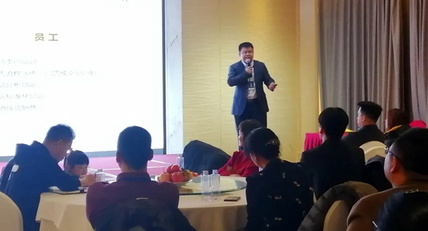 日上防盗门《赢战未来·开启财富大门》招商会·内蒙古专场圆满落幕