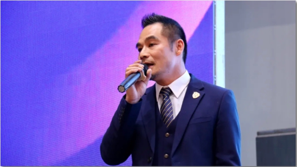 腾飞·享誉未来丨热烈祝贺轩尼斯门窗第一届供应商大会成功召开！