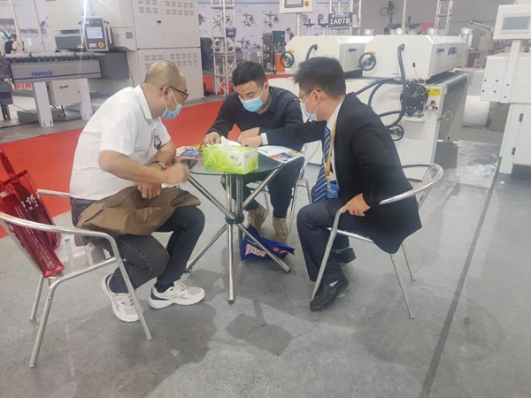 迪峰机械2020伦教木工机械展圆满收官 迪峰机械2020伦教木工机械展圆满收官