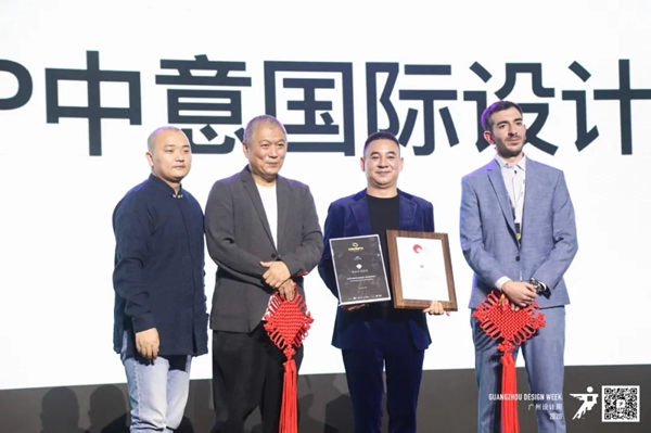 无人机天幕秀燃爆穹顶!NACOOC羊城双展璀璨上演 无人机天幕秀燃爆穹顶!NACOOC羊城双展璀璨上演