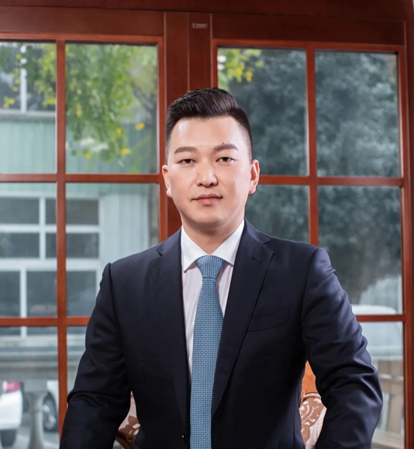 “激发活力·行稳致远”湖北千川门窗有限公司董事长骆柏韬荣获“最具影响力青年企业家”