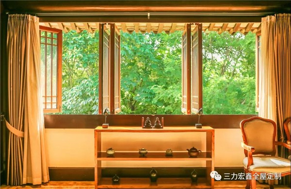 三力宏鑫:格栅板优雅来袭 这个卧室新宠美出天际 三力宏鑫:格栅板优雅来袭 这个卧室新宠美出天际