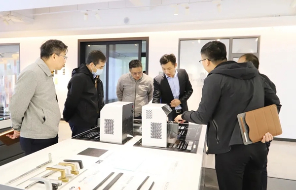 亿合门窗:佛山市南海区副区长乔吉飞一行莅临亿合总部指导 亿合门窗:佛山市南海区副区长乔吉飞一行莅临亿合总部指导