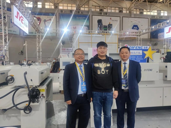 迪峰机械2020伦教木工机械展圆满收官 迪峰机械2020伦教木工机械展圆满收官