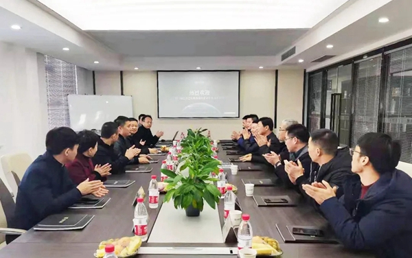 南京移门协会携成员企业莅临天东指导工作 南京移门协会携成员企业莅临天东指导工作