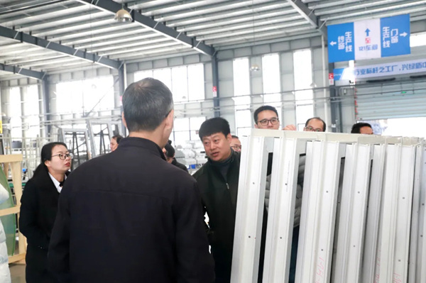 中欧节能门窗产业发展联盟一行莅临绿盾中天门窗参观考察