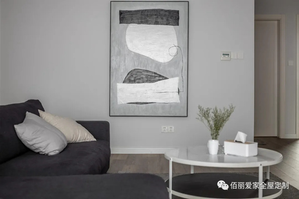 佰丽爱家全屋定制:利用白色+木色+灰色缔造温柔干练的生活场域! 佰丽爱家全屋定制:利用白色+木色+灰色缔造温柔干练的生活场域!