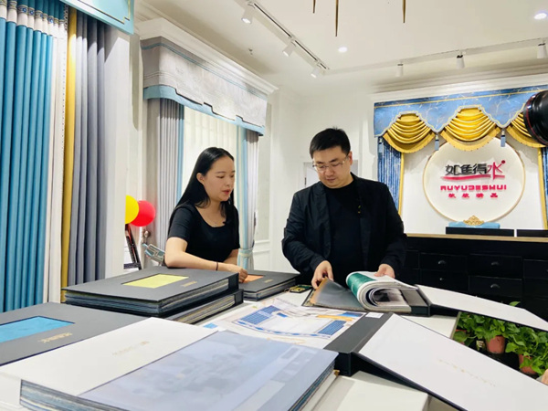 如鱼得水窗帘精品 ：《秘密大改造》“用光看见声音” 