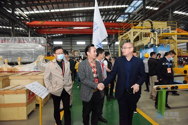 海富纳集团专家企业家李海田先生出席2020年广东（南海）铝加工产业技术大会！
