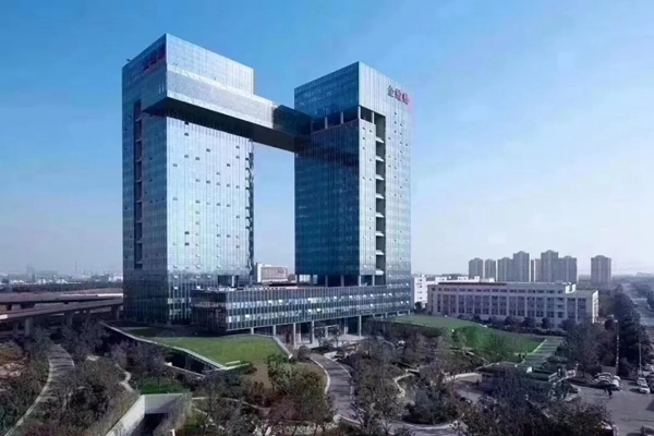坚朗与金螳螂举行全面战略合作签约仪式