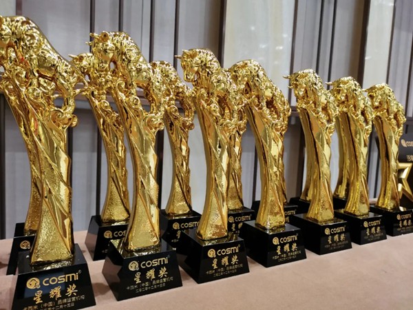 卡西米生态壁材2021年度品牌升级峰会隆重召开！