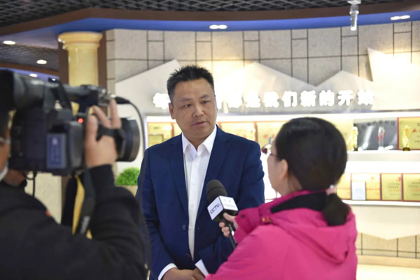 CCTV深度采访久诺外墙涂饰董事长王志鹏，畅谈民族品牌担当与崛起之路！