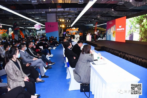 2020泛家居名润榜，富奥斯门窗喜获双奖，载誉而归！