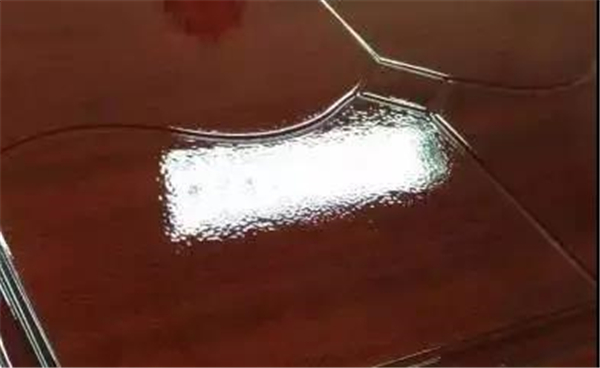 紫荆花漆丨溶剂型家具漆低温施工时容易出现的问题