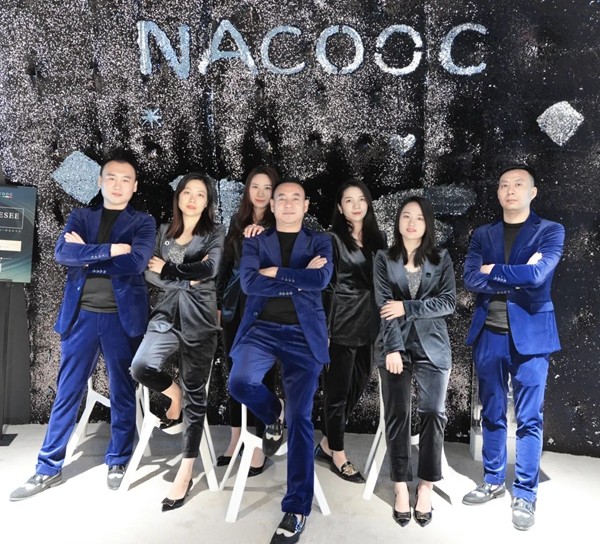 无人机天幕秀燃爆穹顶!NACOOC羊城双展璀璨上演 无人机天幕秀燃爆穹顶!NACOOC羊城双展璀璨上演
