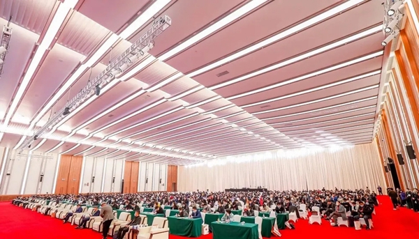 捷报！广东高登铝业集团荣获“2020年度中国房地产供应商竞争力十强”称号！