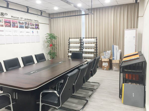 莱得宝杨信宝:计划在绍兴投资新仓库