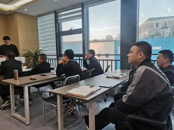 广千木门 “飓风行动”招商总结暨2.0启动大会荣耀开启