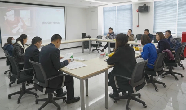 墨瑟门窗到访HOPO:隐藏式内开内倒将成市场焦点 墨瑟门窗到访HOPO:隐藏式内开内倒将成市场焦点