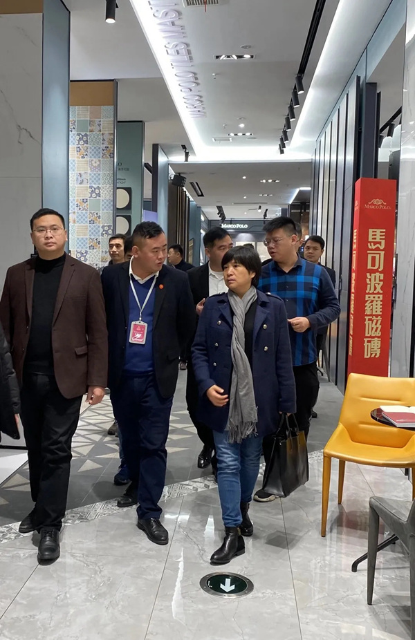 战略部署，共谋发展，伊百丽全屋定制与华美立家达成战略合作