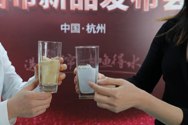 如鱼得水溢彩墙布新品首发，教你4个选购墙布的实用妙招