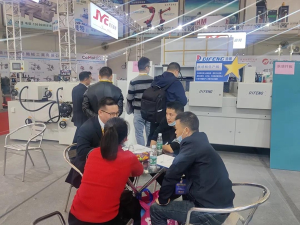 迪峰机械2020伦教木工机械展圆满收官 迪峰机械2020伦教木工机械展圆满收官