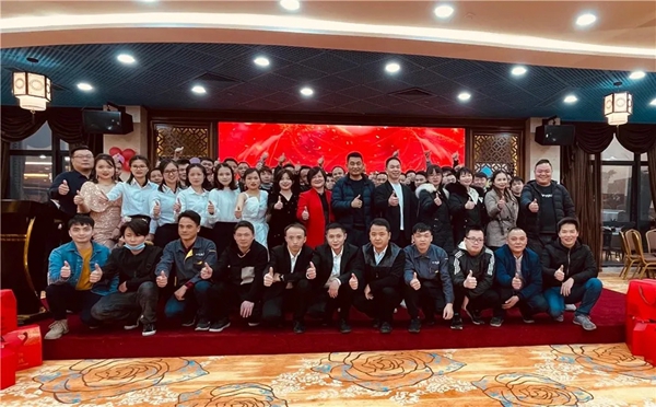 不忘初心，逐梦前行丨居上好门窗2020年会盛典暨表彰大会圆满落幕！