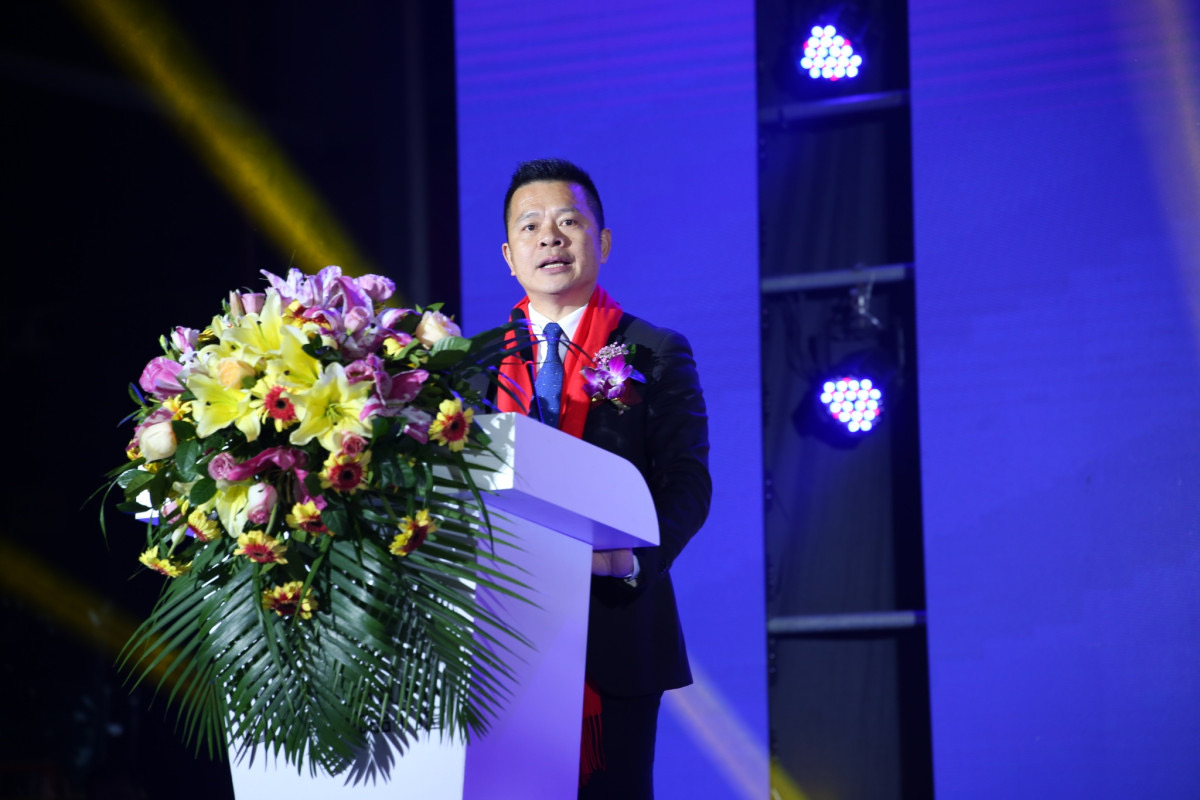 赢战2021，德技优品门窗2020年度表彰大会暨2021迎新年会盛大召开