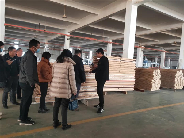 合力门业欢迎招商蛇口一行莅临合力门业考察指导 合力门业欢迎招商蛇口一行莅临合力门业考察指导