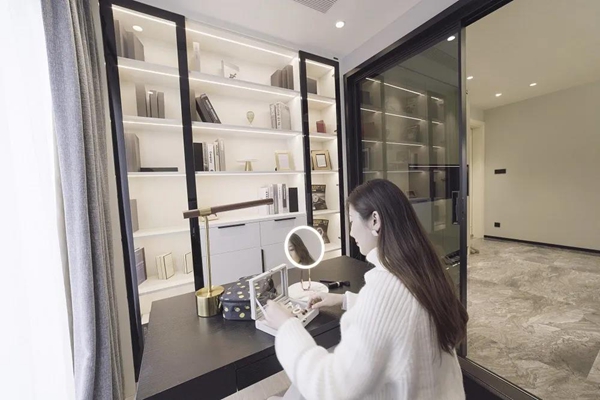 玛格全屋定制：高颜值夫妻131m²简约新家