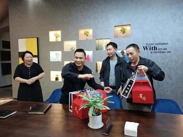 帝卡斯生态艺术壁材财务部年终总结会议