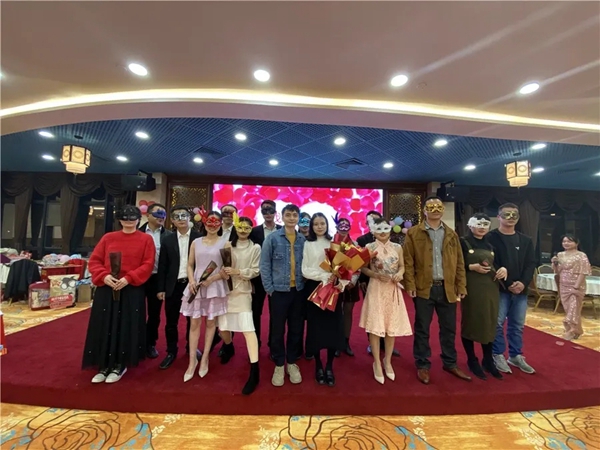 不忘初心，逐梦前行丨居上好门窗2020年会盛典暨表彰大会圆满落幕！