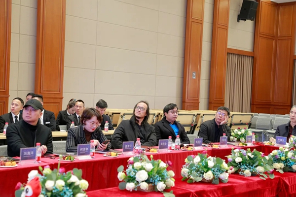 “2021品质门窗,助力美好生活”发现之旅走进派雅门窗 “2021品质门窗,助力美好生活”发现之旅走进派雅门窗