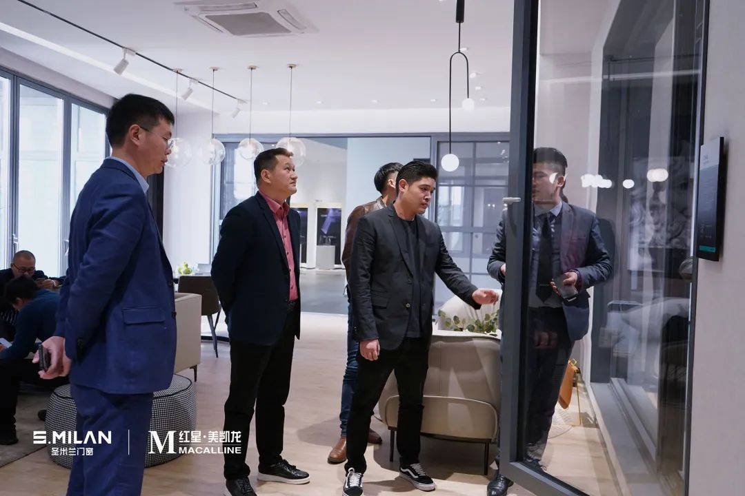 红星美凯龙集团到访圣米兰门窗总部参观交流