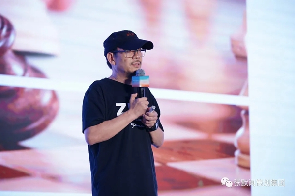 森鹰窗业续约张默闻再创行业新佳绩，超级信任开启空调窗品牌时代新篇章