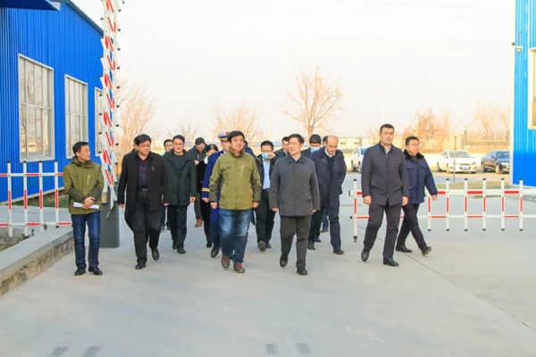 淄博高新区工委书记、管委会主任魏玉蛟一行 莅临盛达木门参观调研 淄博高新区工委书记、管委会主任魏玉蛟一行 莅临盛达木门参观调研