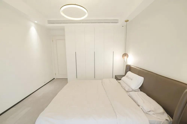 玛格全屋定制：高颜值夫妻131m²简约新家