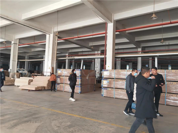 合力门业欢迎招商蛇口一行莅临合力门业考察指导 合力门业欢迎招商蛇口一行莅临合力门业考察指导