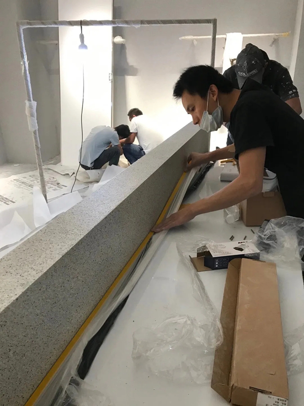 蔻帝COLDEC墙面定制:高格调又尽显奢侈的潮牌男装店
