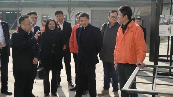 相城区委书记顾海东率队前往罗普斯金门窗调研