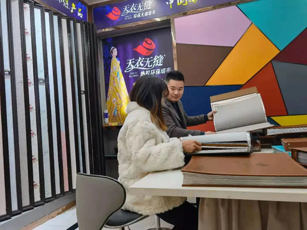 天衣无缝墙布湖北金牌经销商李沙：不畏过往，不惧将来