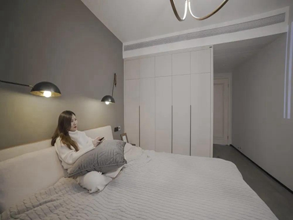 玛格全屋定制：高颜值夫妻131m²简约新家