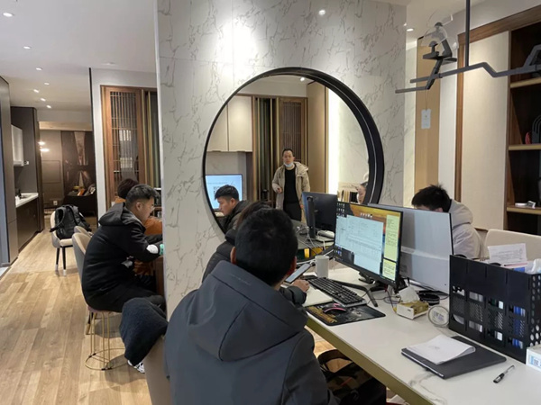 兔宝宝全屋定制“飞酷计划”在城西店成功落地 兔宝宝全屋定制“飞酷计划”在城西店成功落地