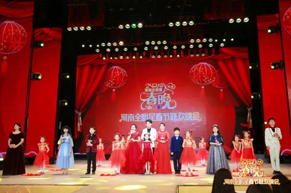 帅太全屋定制:“帅”先点燃璀璨星光,2021河南全明星春晚录制成功 帅太全屋定制:“帅”先点燃璀璨星光,2021河南全明星春晚录制成功