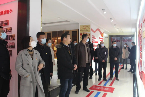 六安市叶集区跟班学习干部莅临客来福全屋定制参观调研